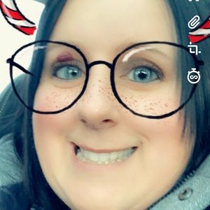 Meet your Posher, Karine